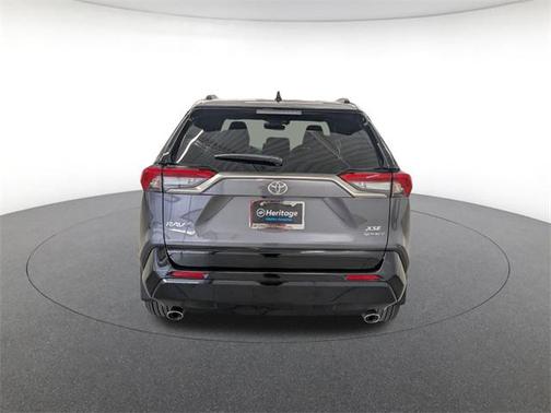 2025 Toyota RAV4 Hybrid SE