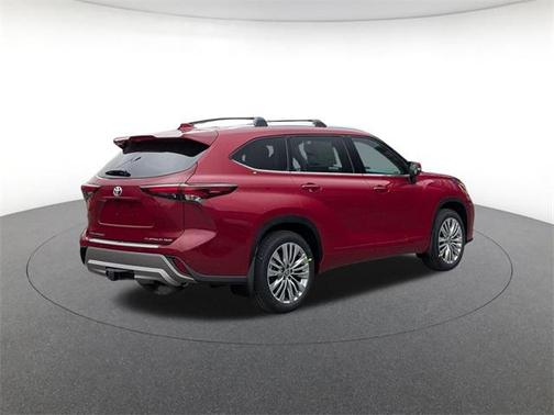 2026 Toyota Highlander Platinum