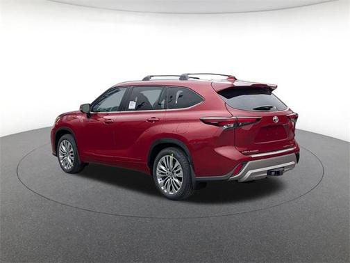 2026 Toyota Highlander Platinum