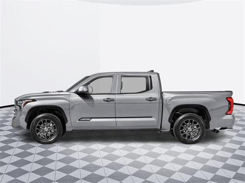 2025 Toyota Tundra Hybrid Platinum