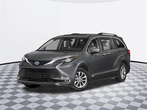 2025 Toyota Sienna XLE 7 Passenger