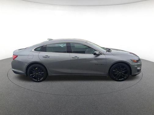 Sterling Gray Metallic 2023 Chevrolet Malibu FWD 1LT