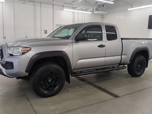 2020 Toyota Tacoma SR