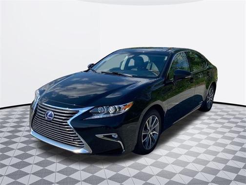 2016 Lexus ES 300h Base
