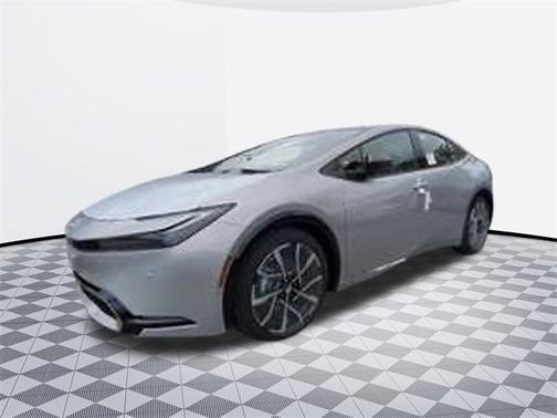 2025 Toyota Prius L