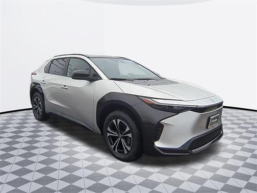 2025 Toyota bZ4X XLE