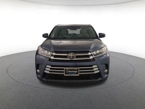 Shoreline Mist 2018 Toyota Highlander Limited