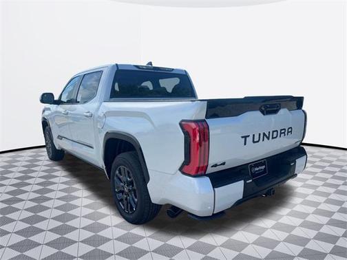 2025 Toyota Tundra Hybrid Platinum