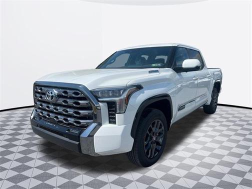 2025 Toyota Tundra Hybrid Platinum