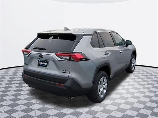 2025 Toyota RAV4 LE