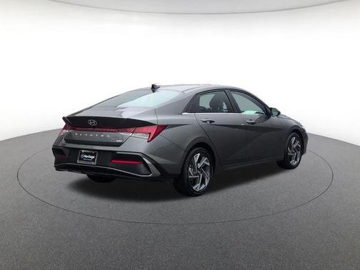 2025 Hyundai ELANTRA HEV Limited