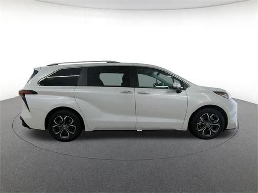 2023 Toyota Sienna Limited