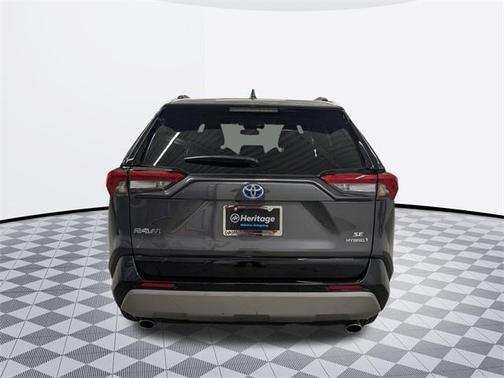 2024 Toyota RAV4 Hybrid SE