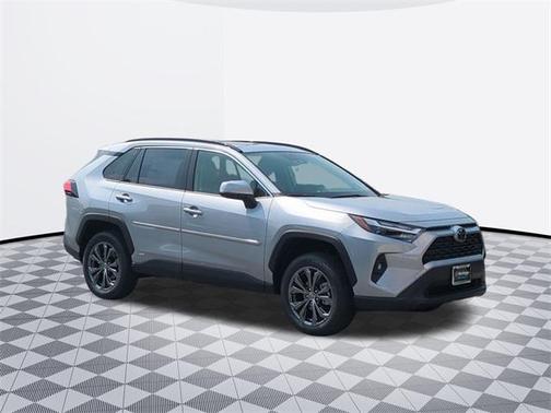 2025 Toyota RAV4 Hybrid XLE Premium