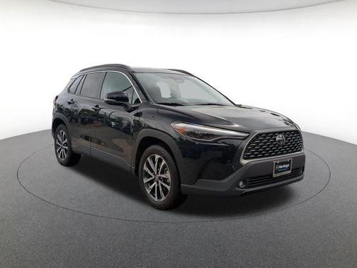 Jet Black 2025 Toyota Corolla Cross XLE