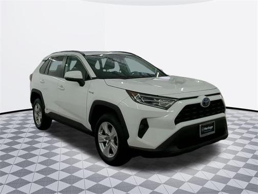 2020 Toyota RAV4 Hybrid XLE