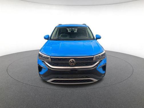 Blue 2022 Volkswagen Taos 1.5T SE