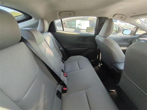 2025 Toyota Prius XLE