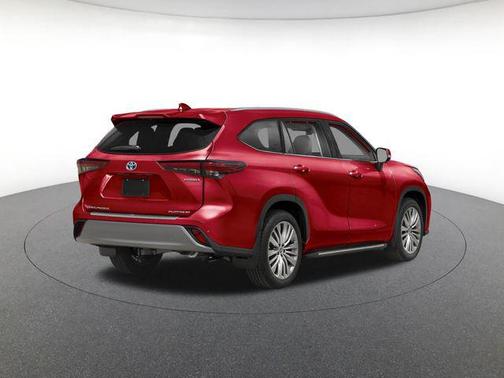 2026 Toyota Highlander Hybrid Platinum