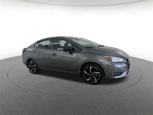 2024 Nissan Versa 1.6 S