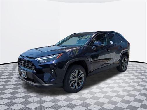 2025 Toyota RAV4 Hybrid XLE Premium