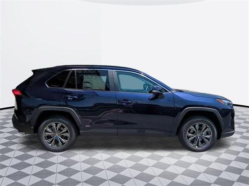 2025 Toyota RAV4 Hybrid XLE Premium