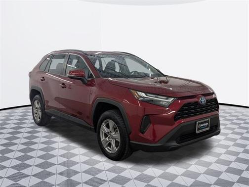 2022 Toyota RAV4 Hybrid XLE