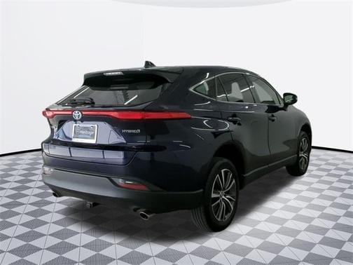 2022 Toyota Venza LE