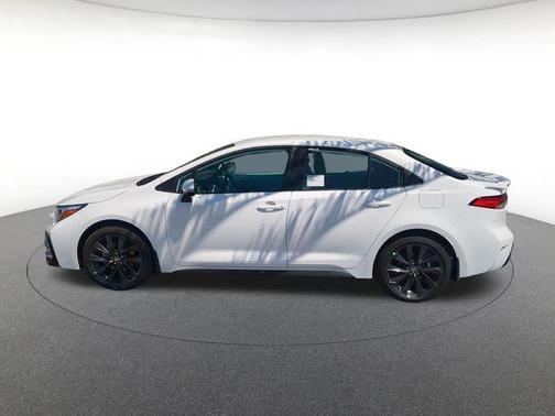 Ice Cap 2026 Toyota Corolla SE