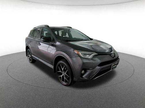 Magnetic Gray Metallic 2017 Toyota RAV4 SE