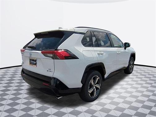 2025 Toyota RAV4 Hybrid SE