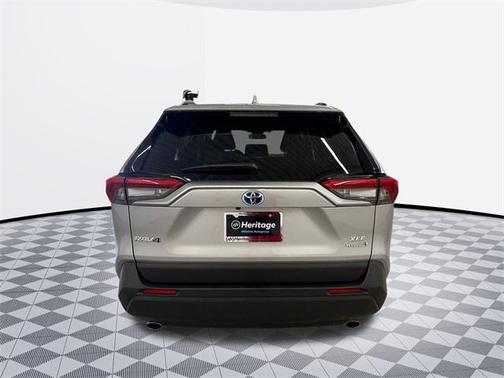 2023 Toyota RAV4 Hybrid XLE