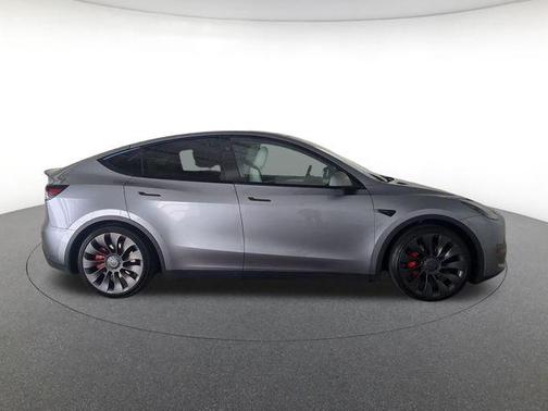 Solid Black 2024 Tesla Model Y Performance Dual Motor All-Wheel Drive