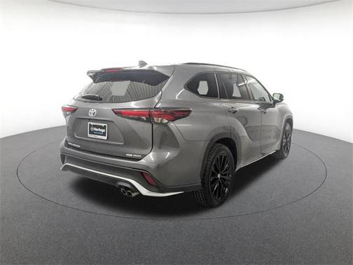 2024 Toyota Highlander XSE