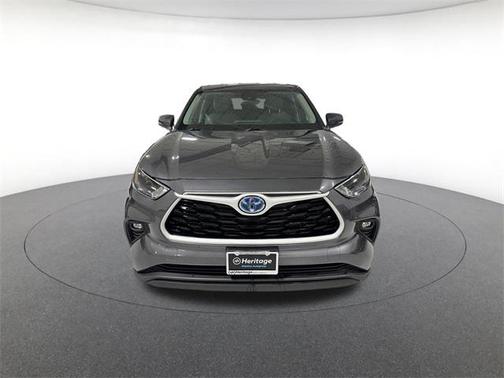 2024 Toyota Highlander Hybrid LE