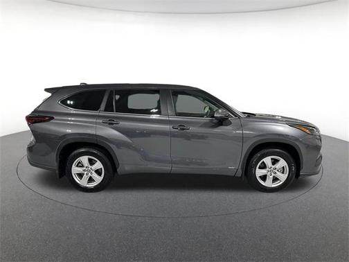 2024 Toyota Highlander Hybrid LE