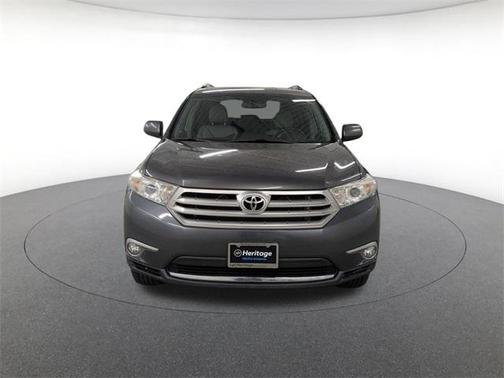 2013 Toyota Highlander SE