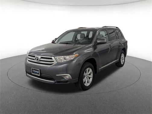 2013 Toyota Highlander SE