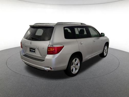 Classic Silver Metallic 2009 Toyota Highlander Limited