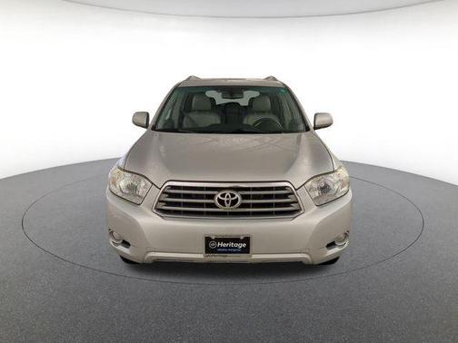 Classic Silver Metallic 2009 Toyota Highlander Limited