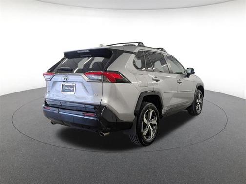 2024 Toyota RAV4 Prime SE