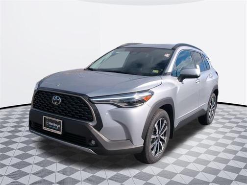 2024 Toyota Corolla Cross XLE