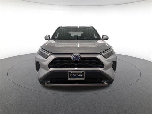 2023 Toyota RAV4 Hybrid SE