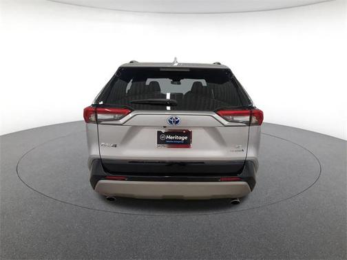 2023 Toyota RAV4 Hybrid SE