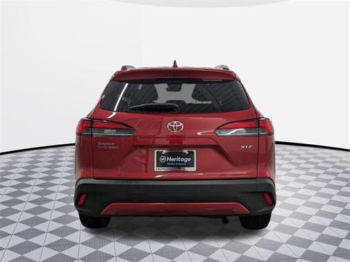 2024 Toyota Corolla Cross XLE
