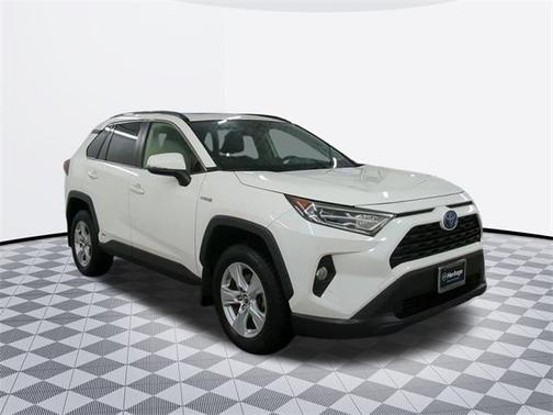 2019 Toyota RAV4 Hybrid XLE