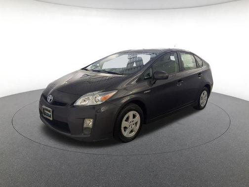 Winter Gray Metallic 2011 Toyota Prius IV