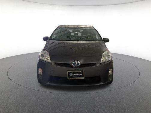 Winter Gray Metallic 2011 Toyota Prius IV