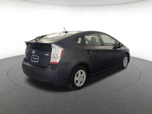 Winter Gray Metallic 2011 Toyota Prius IV
