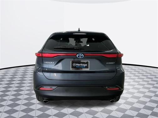 2021 Toyota Venza LE